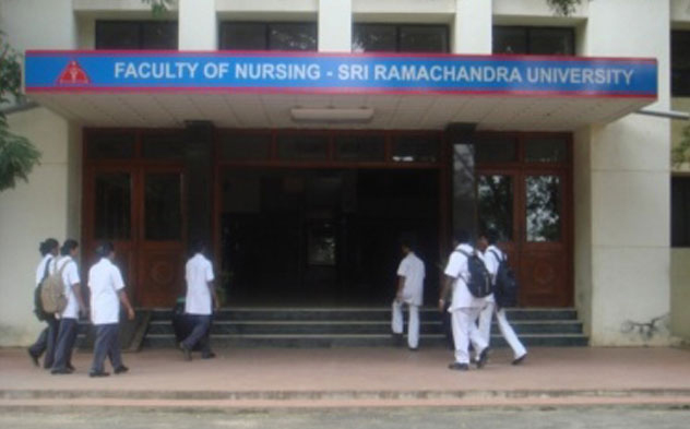 Best Nursing College, Top Nursing Degree Course
